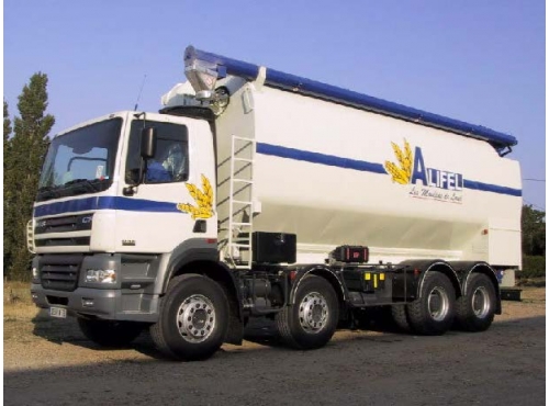 Citerne aliment / porteur 8x4 Daf